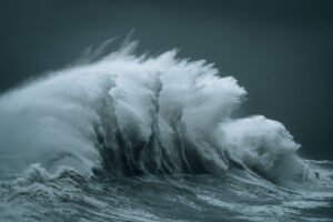 Les gardiens - Tempête à Lomener